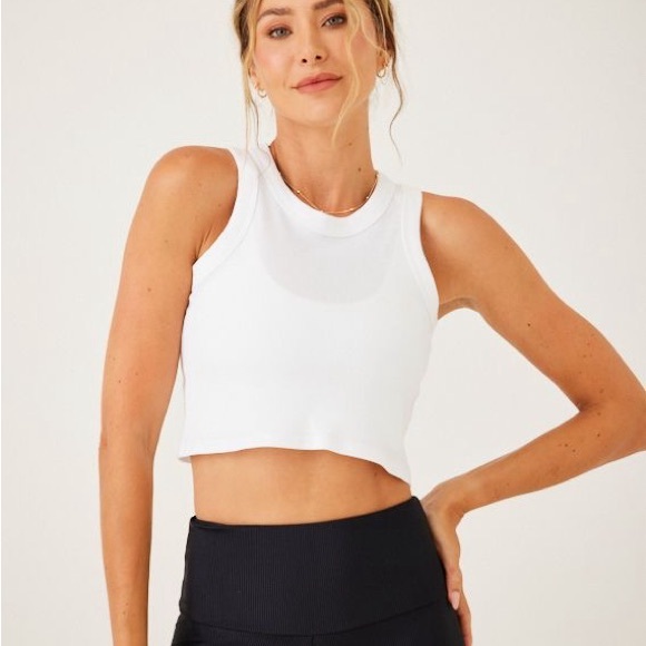 Onzie White Crop Top - Picture 1 of 4